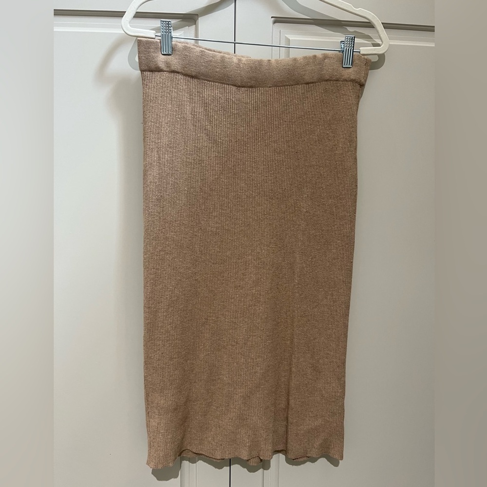 Size Medium Antonio Melani Ribbed Cotton Skirt